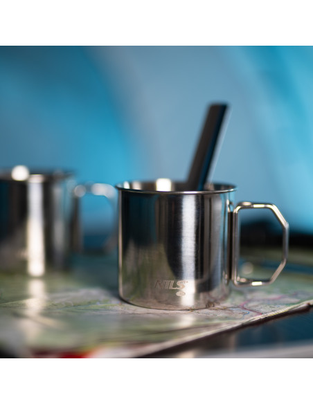 SET MIT BECHERN AUS ROSTFREIEM STAHL NILS CAMP