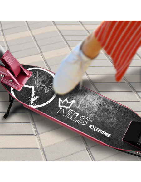 LED SCOOTER MIT SCHEIBENBREMSE NILS EXTREME