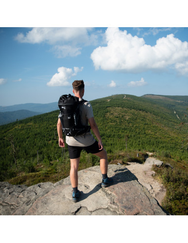TREKKINGRUCKSACK SCHWARZ KJOLEN 40L NILS CAMP