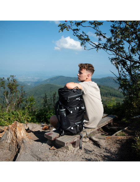 TREKKINGRUCKSACK SCHWARZ KJOLEN 40L NILS CAMP