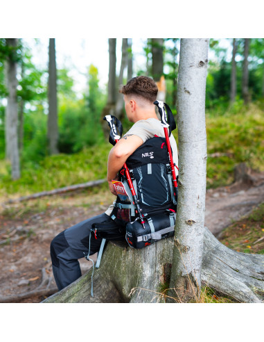 TREKKINGRUCKSACK SCHWARZ NORTHLAKE 30L+10 NILS CAMP